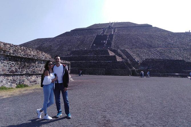 Private Tour: Teotihuacan & Xochimilco in one day - Transport That Keeps Your Day Moving (Even When Mexico City Traffic Pushes Back)