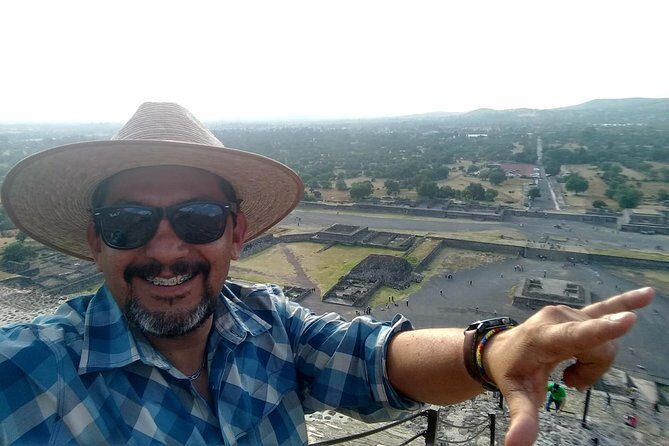 Private Tour: Teotihuacan & Xochimilco in one day - Guides You Can Feel: Carlos, Sergio, Ramon, And Veronica
