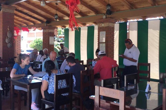 Private Tour to Hierve el Agua, Mezcal Tasting, and Textiles - Teotitlán del Valle textiles: wool dyeing and rug-making you can actually see