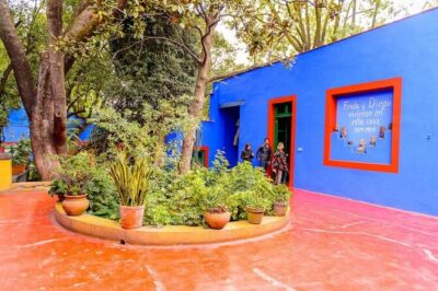 Private Tour to the Frida Kahlo Museum - The Diego Rivera link: why the museum exists the way it does