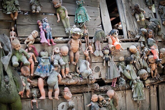 Private tour to the spooky Island of the Dolls in Xochimilco - When this private dolls tour makes the most sense