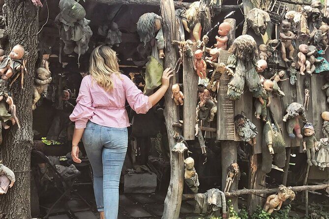 Private tour to the spooky Island of the Dolls in Xochimilco - Getting there: meeting point, hours, and how to plan your day