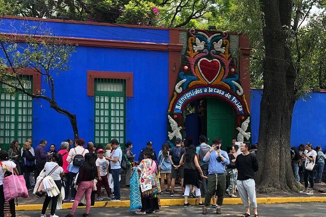 Private Tour: Xochimilco, Coyoacan and Frida Kahlo Museum. - Museo Frida Kahlo (Casa Azul): what you’ll see and how to protect your time