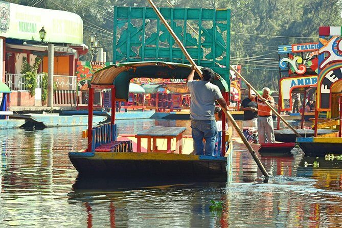 Private Tour: Xochimilco Coyoacan and Frida Kahlo's Museum and house - The private-tour setup: why pickup and pacing change the whole day