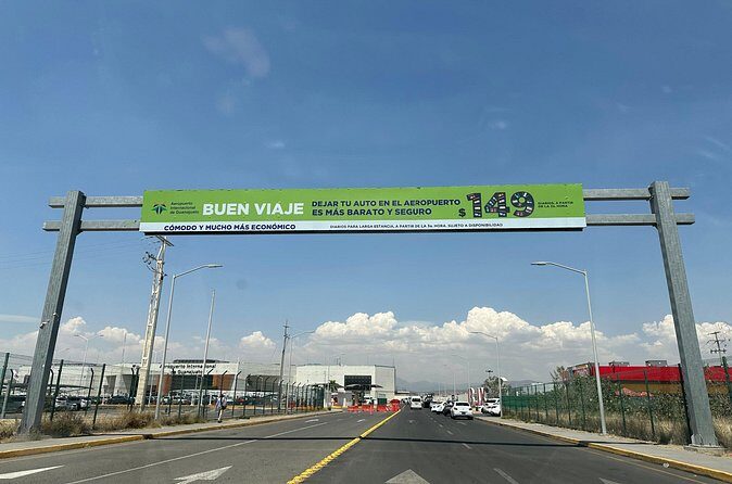 Private transfer between Leon BJX Airport and Guanajuato City - When this transfer makes the most sense