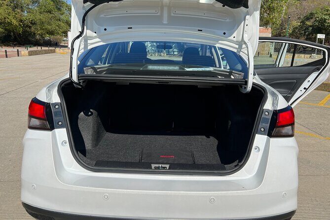 Private Transfer Oaxaca City to Puerto Escondido or vice versa - Pickup in Oaxaca City: Finding the Driver and Starting Smooth