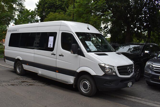 Private transportation from Puebla Airport to Puebla City - Price and value: $180 per group up to 3