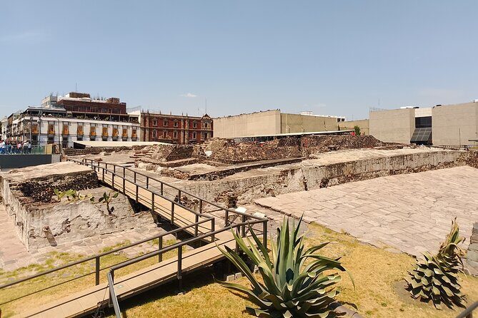 Private walk CDMX Historic Center + Museums + Tacos + Metro - Palacio de Bellas Artes: murals by Mexico’s mural giants