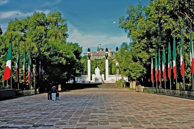 Private Walking Tour Anthropology Museum & Chapultepec Castle - Inside the museum: Teotihuacan, Mexica, and Mayan rooms in order