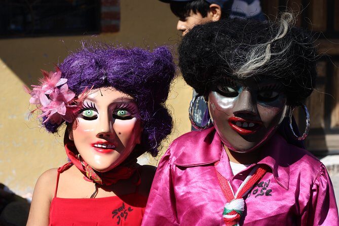 Private walking tour in Guanajuato (available from 1 person) - Stop 1: University of Guanajuato and the staircase vibe