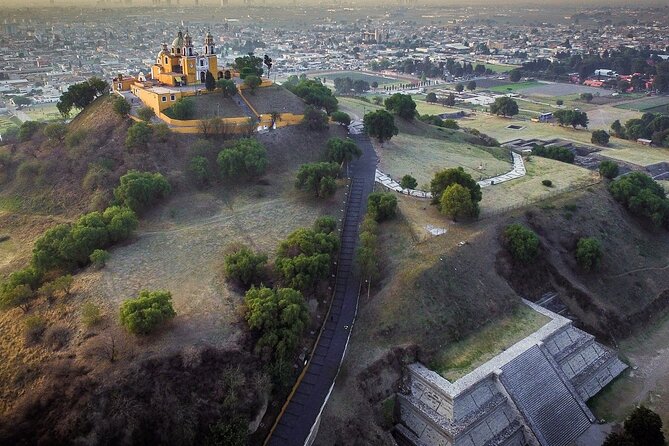 Puebla, Cholula and Tonantzintla Tour from Mexico City - Puebla Historic Center: Cathedral of Puebla and Time for Markets