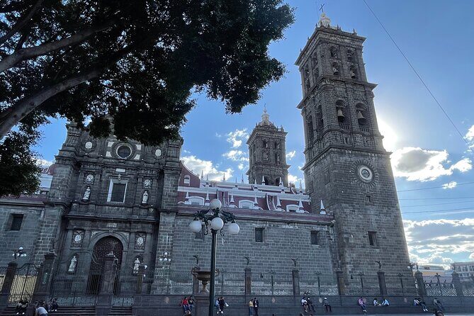 Puebla, Cholula & Tonantzintla Day Tour - Stop 2: Cholula’s Great Pyramid—The View Is the Point