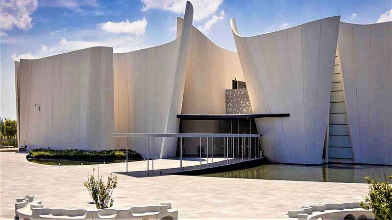 Puebla: Hop-on Hop-off City Tour and Aquarium Michín - Main Theatre, Plazuela de Los Sapos, and the artsy core