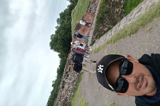 Pyramids of Teotihuacan and Basilica of Guadalupe / Small Groups - A Word on Reliability: The One Red Flag to Watch