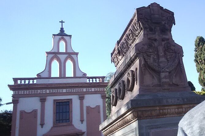 Queretaro: colonial architecture and history - Stop 3: Santa Cruz de los Milagros on the hilltop where Querétaro was founded again