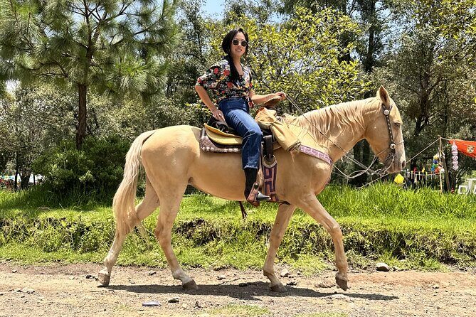 Ride Horses, Learn to Cook with Locals in Mexico City - Cooking at the fire: sauces, tortillas, sopes, and more