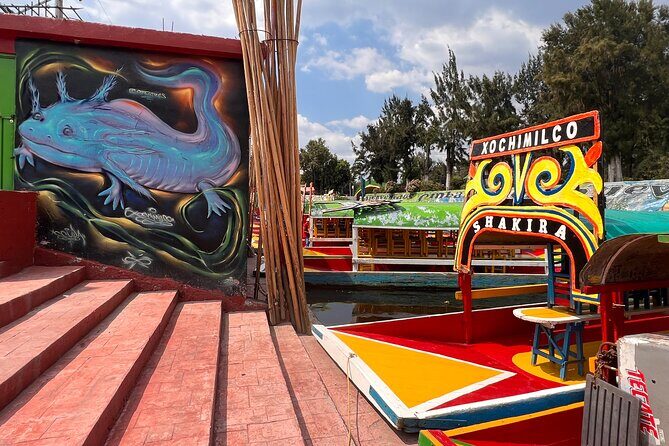 Riding Boats +Warm Mex Food+ Frida Kahlo's neighborhood (private) - The Ice Cream Moment You’ll Actually Remember