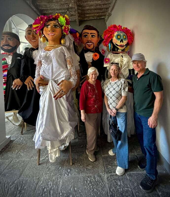 San Miguel de Allende, Art Walking Tour - Two hours on foot: how the pace really works