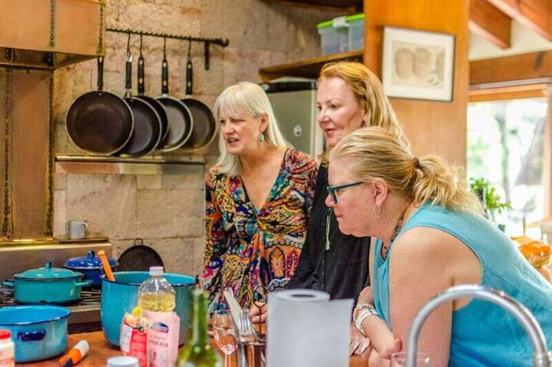 San Miguel de Allende: Mexican Cooking Class | Mole & Salsas - Where you meet: Aldama 9 in Centro (and how to find it fast)
