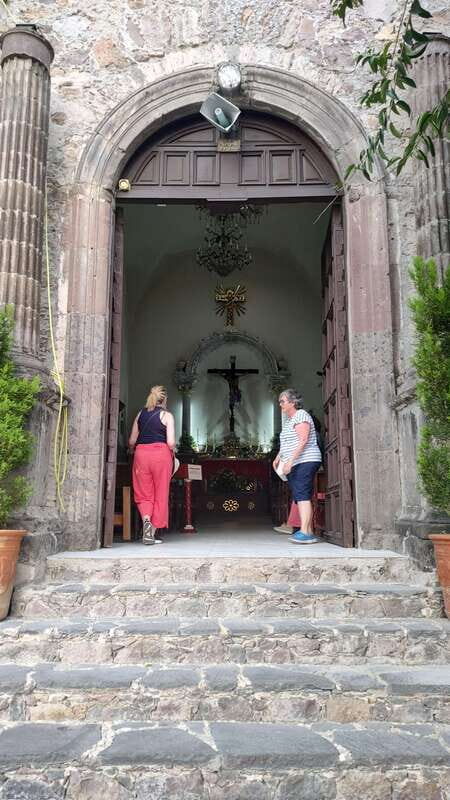 SAN MIGUEL SUNSET WALKING TOUR - El Chorro and Lavaderos: water history you can photograph