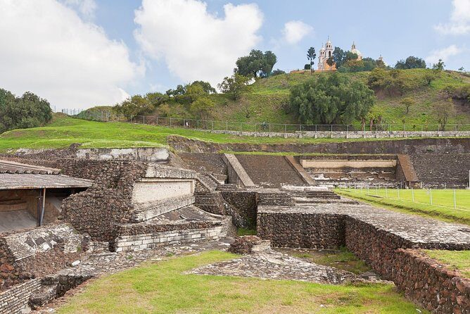 Small Group: Discover Puebla and Cholula from Mexico City - Puebla’s Zócalo: cathedral views, Rosary Chapel area, and church details