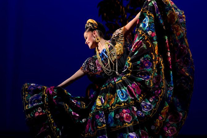 Small Group: Discover the Folkloric Ballet of Mexico - Price and value: what you’re paying for at roughly $178.63