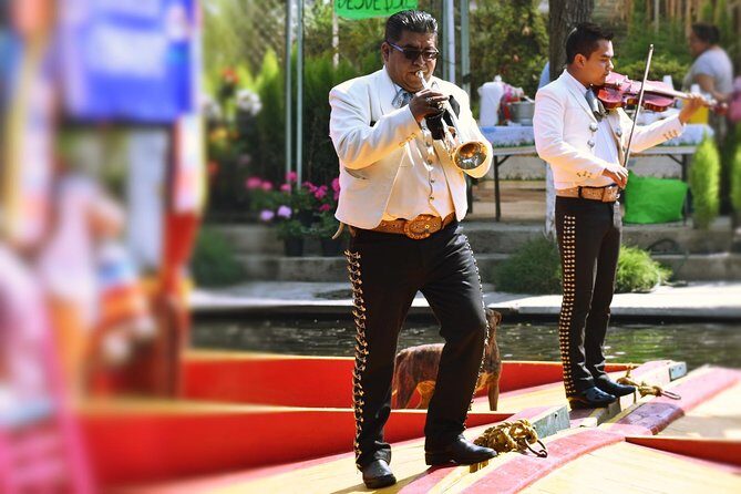 Small Group: Discover Xochimilco, Coyoacán, Frida Kahlo Museum and House - Coyoacán Walking Tour: Churches, Mansions, and a Tight Time Window