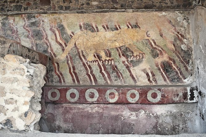 Small Group: Teotihuacan Pyramids and Shrine of Guadalupe from Mexico City - Value check: is $102.88 a fair price for this mix?