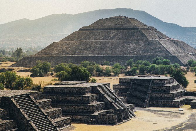 Small VIP Group: Teotihuacan Pyramids and Shrine of Guadalupe with lunch - Teotihuacan morning logistics: the 8:30 start that actually works
