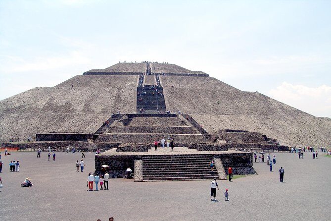 Small VIP Group: Teotihuacan Pyramids and Shrine of Guadalupe with lunch - What you’ll see beyond the pyramids: Quetzalcoatl, Butterflies Temple, and the Avenue of the Dead
