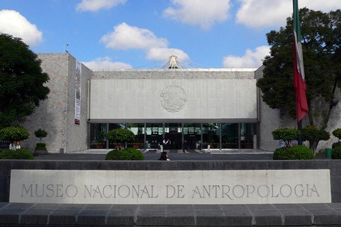 Small VIP Group: The Ultimate Mexico City Tour - Stop 2: Catedral Metropolitana and the Templo Mayor connection
