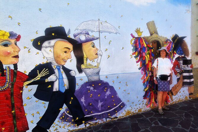 Street Art Tour With An Artist in Oaxaca - Logistics That Actually Matter: Start Time, Shoes, and Pace