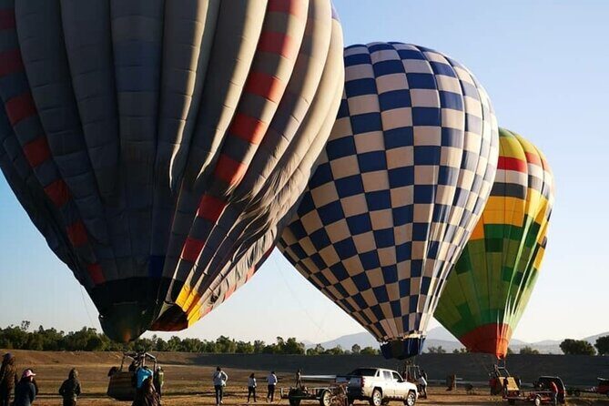 Sunrise at Teotihuacan: Balloon, Food & Beer - The guide matters: what you’re paying for beyond transportation