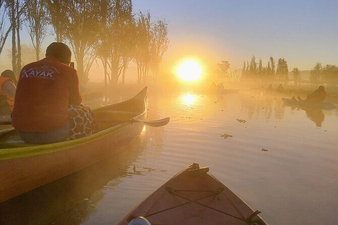 Sunrise Kayak Tour in Xochimilco - Key highlights