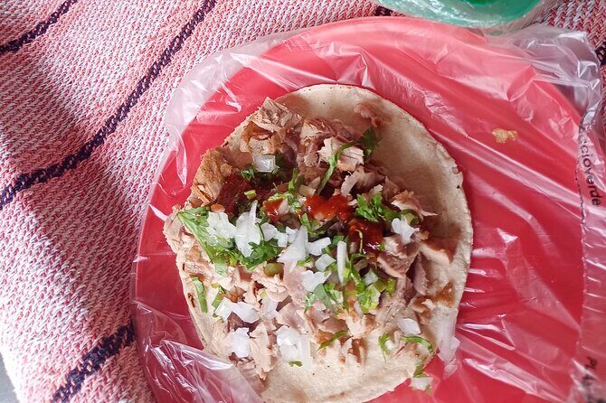 Taco and History Tour in the All Inclusive Historic Center - Stop 2: Tacos al Pastor at One of the Old Taquerias