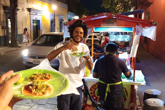 Taco Tour in Oaxaca : delicious street food by bike - Riding Into Oaxaca’s Night Food Scene (and Why 8:00 pm Works)