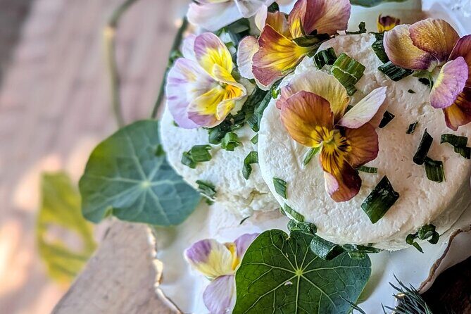 Taste of Europe in Mexico: History and Flavors of Artisan Cheese - From Parroquia meeting point to Tonya’s table with city views