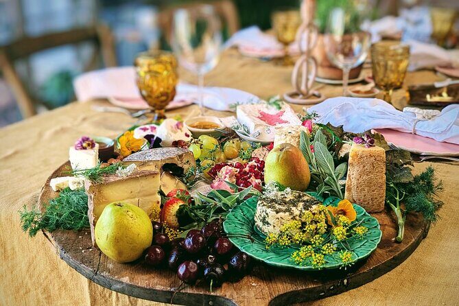 Taste of Europe in Mexico: History and Flavors of Artisan Cheese - Cheese-based desserts: pistachio cheesecake and goat cheese panna cotta