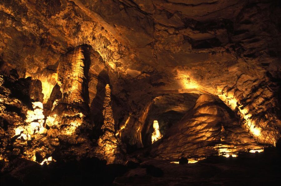 Taxco, Cacahuamilpa Caves and Cuernavaca Full-Day Tour - A tight one-day loop from Mexico City (with a small group)