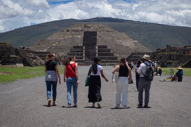 Teotihuacán 3 Pyramids Tour with Cave Breakfast + Transportation - Transportation, Pickup Windows, and Shared Tour Reality