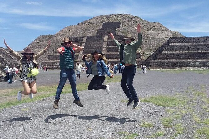 Teotihuacan and Basilica of Guadalupe with mezcal, tequila & handcrafts - Key things to know before you go