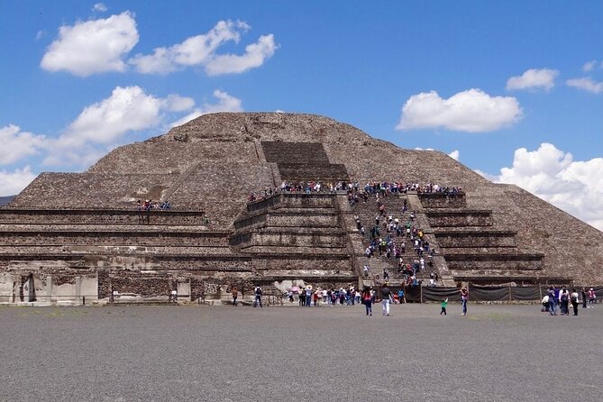 TEOTIHUACAN BALLOON RIDE (Private Transportation & Guided Tour) - Balloon ride over Teotihuacan: 45–60 minutes above the UNESCO zone