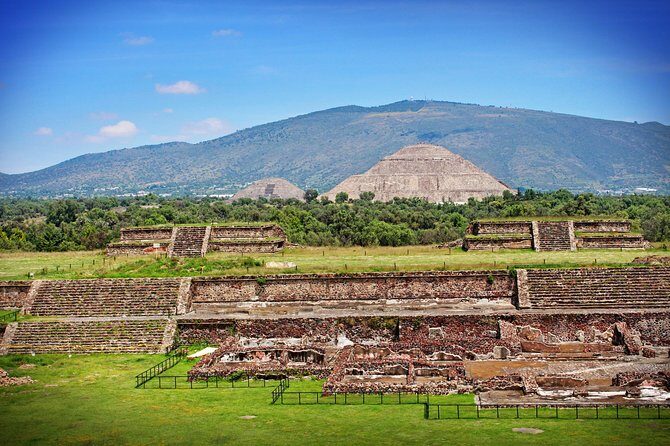 Teotihuacan & Basilica Guadalupe Tour with lunch - What to bring (and what to do) so you don’t get worn out