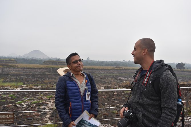 Teotihuacan Early Morning Tour: Avoid Crowds, & Expert Guide - Obsidian & textile workshop: pigments, tools, and a practical way to learn