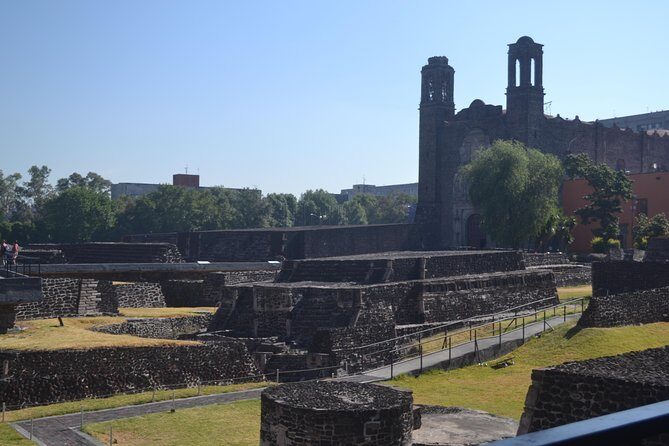 Teotihuacan & Guadalupe Shrine + Xochimilco, Coyoacán & Frida Kahlo Combo Tour - UNAM Biblioteca Central: mural art and campus history