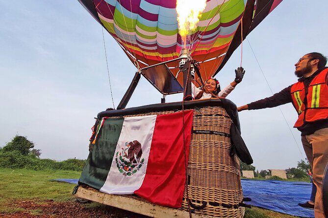 Teotihuacan Hot Air Balloon private or group tour - Teotihuacan archaeological site: seeing the engineering and acoustics