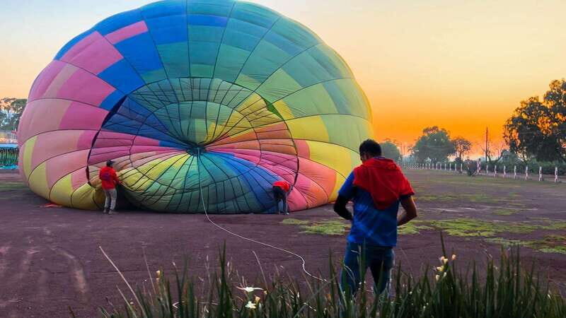 Teotihuacan: Hot Air Balloon Ride with Breakfast & Transport - The 45-Minute Sunrise Flight: Pyramids, Valley, and Big Perspective