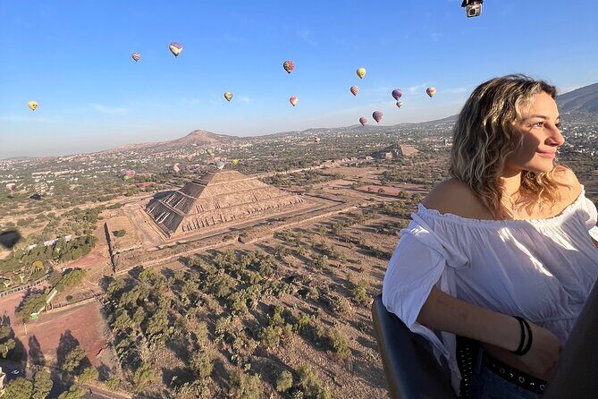 Teotihuacán in a hot air balloon with Transportation from CDMX - Weather rules, timing, and what you can control