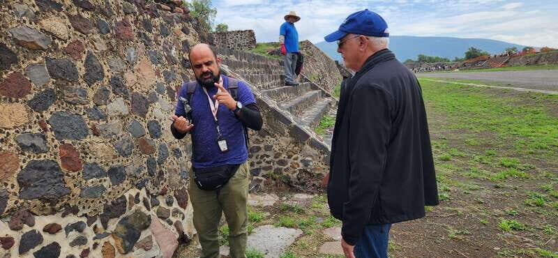 Teotihuacan is more than 2 big pyramids it's a whole culture - The 7:00 pickup and the drive you can actually handle
