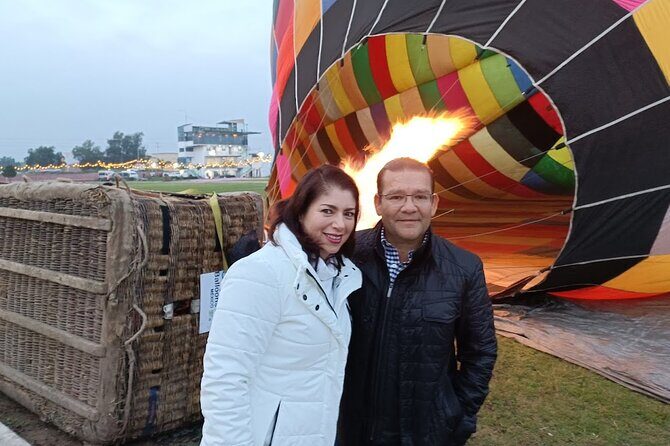Teotihuacan Private Tour and Shared Hot Air Balloon Ride - Balloon prep at Sky Balloons México: a shared sunrise, handled safely